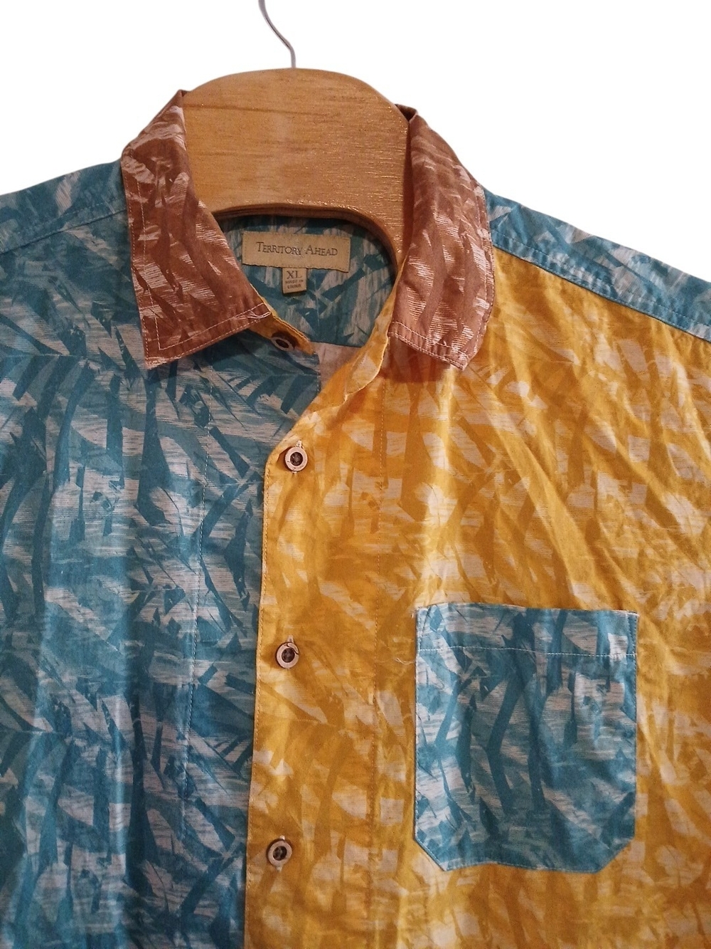 Territory Ahead Hawaiian Color Block Button Front Camp Shirt Mens XL